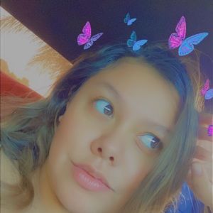 Meet your Posher, Bella